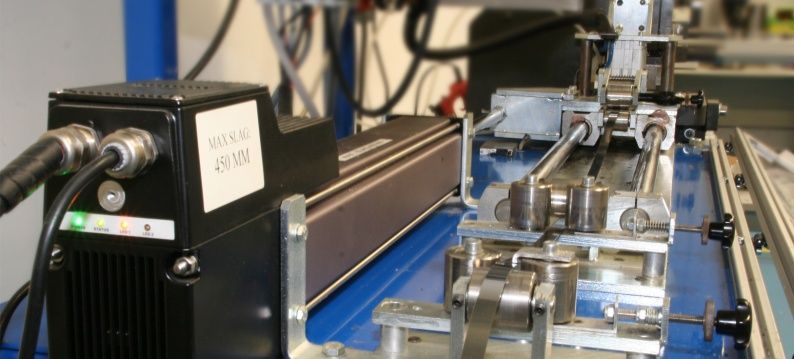 Flexibel en eenvoudig instellen van Exlar actuators in knipmachine